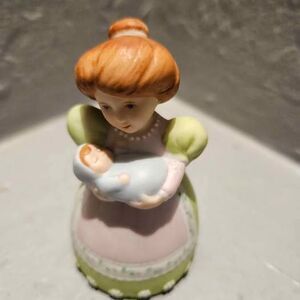 Ceramic Avon Bell 'A Mother's Love' 3" 1988 Porcelain Collectors Bell
